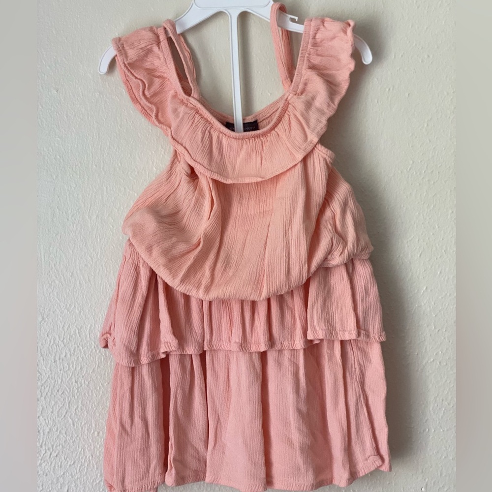Vince Camuto two piece set in coral size 8